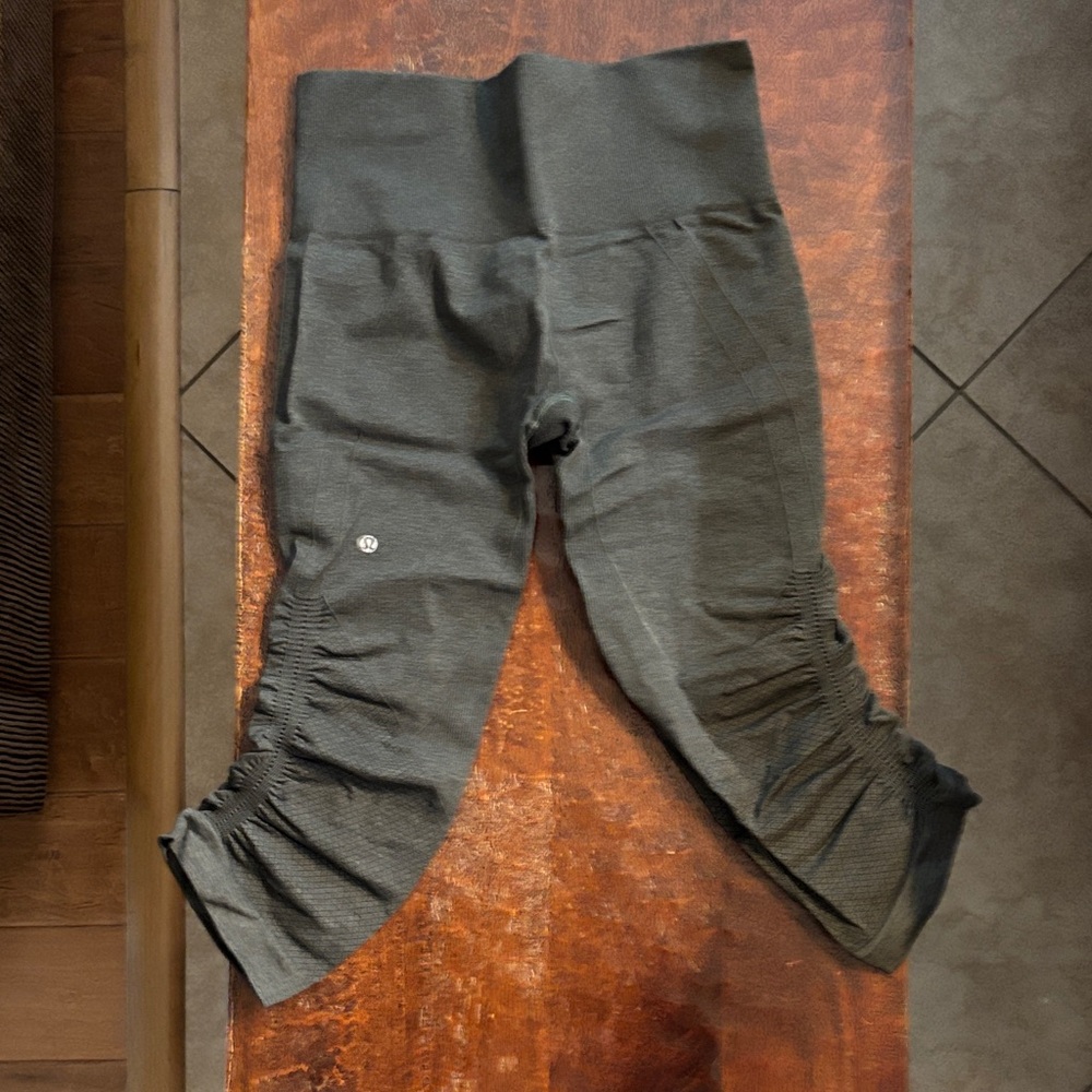 Lululemon athletic Gray Leggings